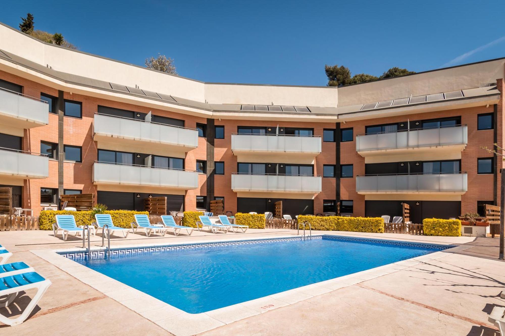 Santa Susanna Chic! Apartments By Alegria Exterior photo